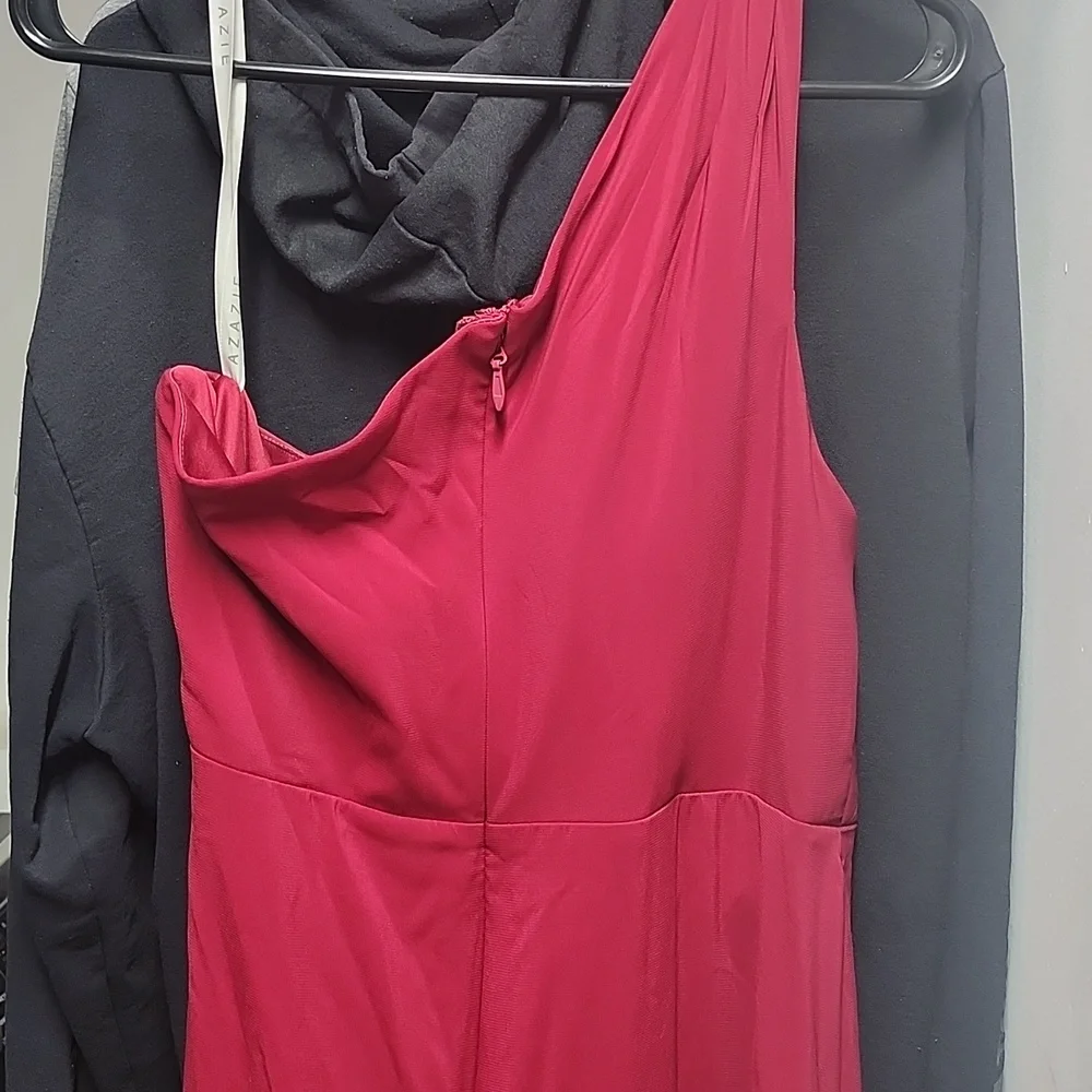Azazie One-Shoulder Burgundy Dress - Picture 5 of 6